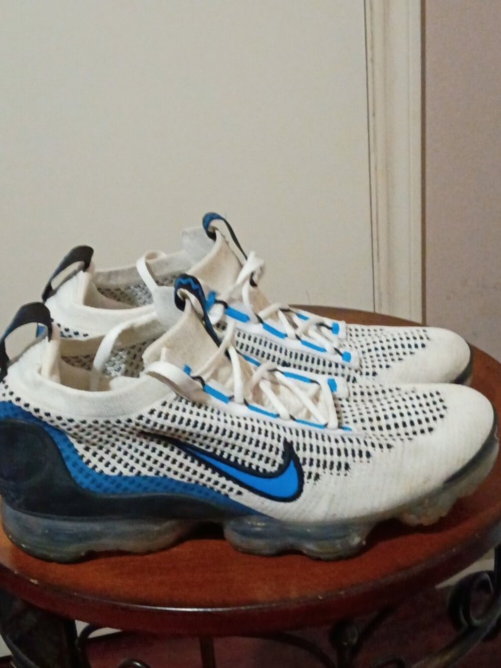 Nike Air VaporMax 2021 Flyknit Shoes Youth Size 7Y White Blue DB1550-101